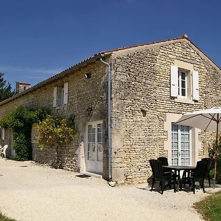 Le Vieux Monastere *